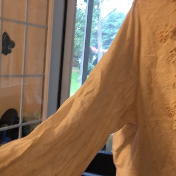 Top - Picture 3 of 4